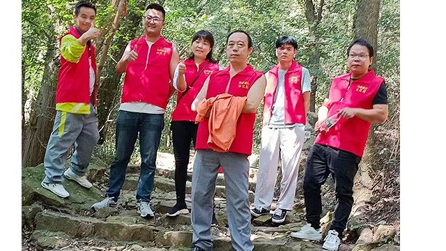 國慶假期科鼎數(shù)控團建1-登山燒烤篇